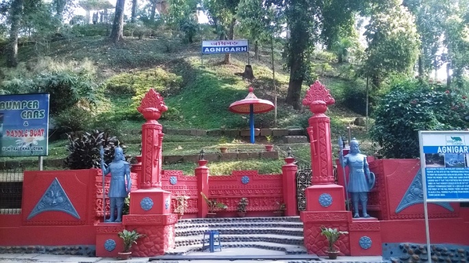 Agnigarh Fort Tezpur, Tawang Monestary Arunachal Pradesh, Bomdilla Monestary Arunachal Pradesh, Tawang Madhuri lake, Tezpur Town, Brahmaputra River